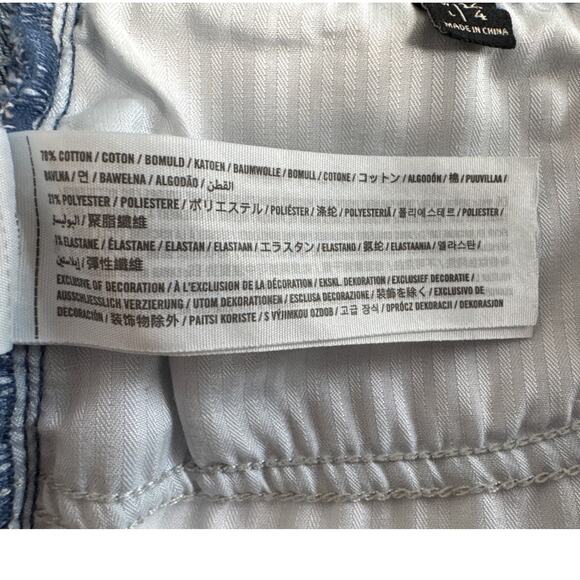 Abercrombie & Fitch Women's Mid Rise Cuffed Hem Jean Shorts Size 26 - Picture 5 of 7